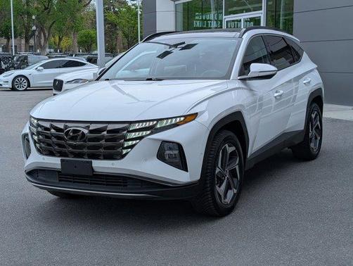 Quartz White 2022 Hyundai TUCSON Limited