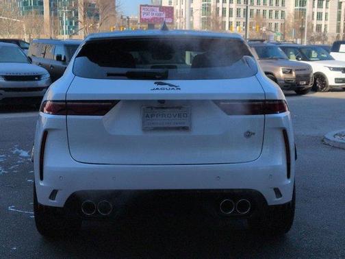 2024 Jaguar F-PACE SVR