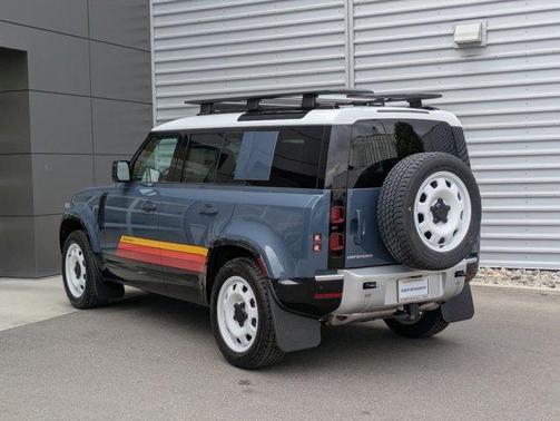 2025 Land Rover Defender P300