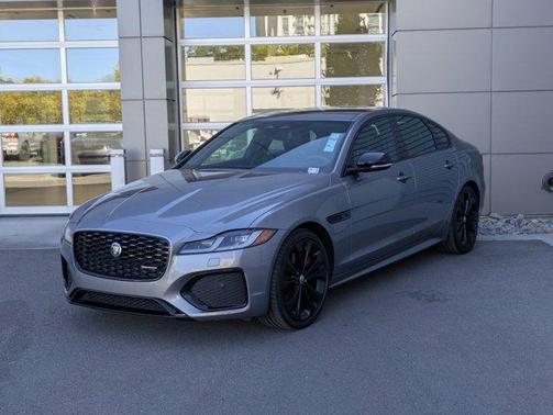 2024 Jaguar XF R-Dynamic SE