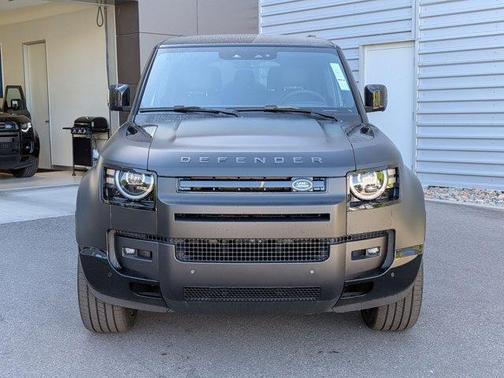 Santorini Black 2026 Land Rover Defender P400 X-Dynamic SE