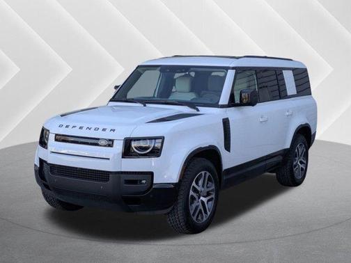 2026 Land Rover Defender 130 X-Dynamic SE