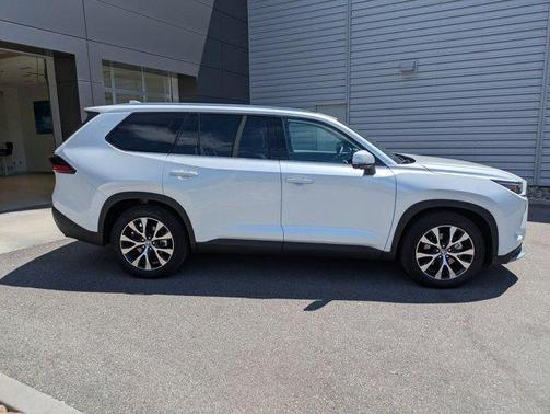 Pearl 2025 Toyota Grand Highlander Hybrid MAX Limited