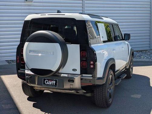 Fuji White 2022 Land Rover Defender 110 X-Dynamic HSE