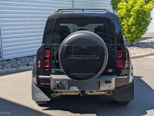 Santorini Black 2022 Land Rover Defender 110 X-Dynamic SE