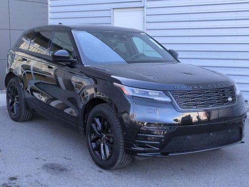 Santorini Black 2026 Land Rover Range Rover Velar Dynamic SE