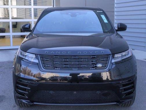 Santorini Black 2026 Land Rover Range Rover Velar Dynamic SE
