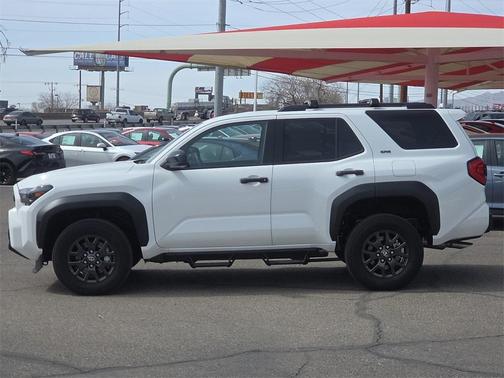 2026 Toyota 4Runner SR5