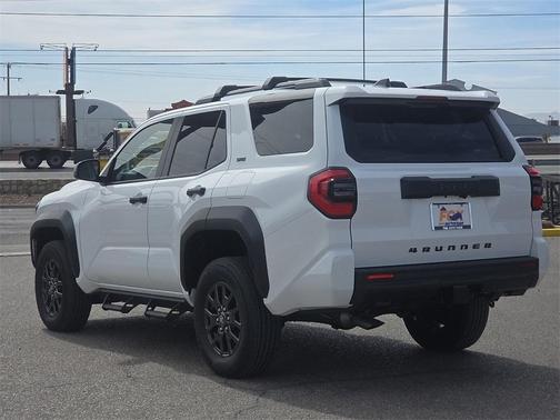 2026 Toyota 4Runner SR5