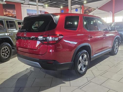 2023 Honda Pilot EX-L 8-Passenger