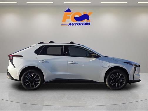 2026 Toyota bZ XLE PLUS