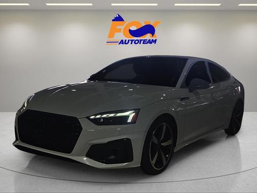 Glacier White Metallic 2024 Audi A5 Sportback 45 S line quattro Premium