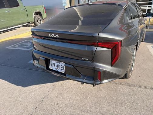 2025 Kia K4 GT-Line