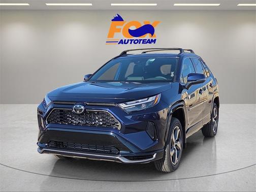 2025 Toyota RAV4 Plug-In Hybrid SE
