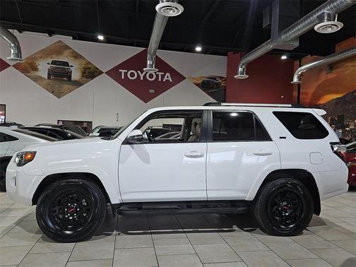 2022 Toyota 4Runner SR5 Premium