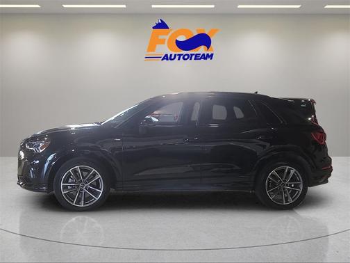 2023 Audi Q3 45 S line Premium