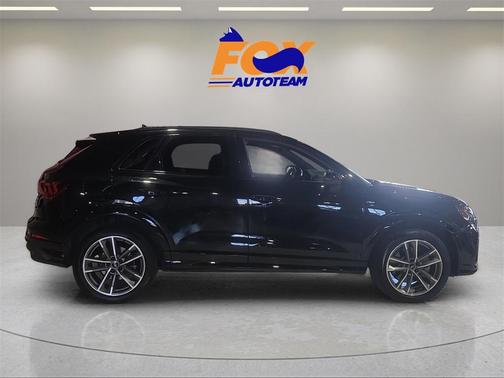2023 Audi Q3 45 S line Premium