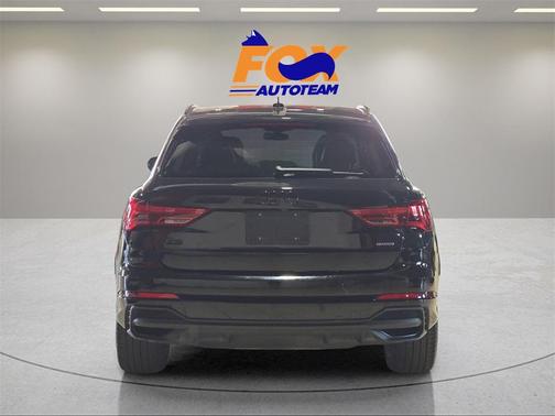 2023 Audi Q3 45 S line Premium