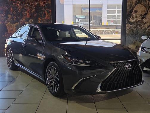Gray 2024 Lexus ES 300h Ultra Luxury