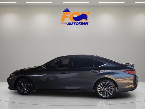 Gray 2024 Lexus ES 300h Ultra Luxury