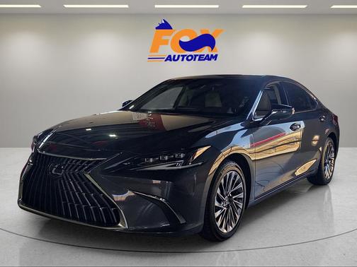 Gray 2024 Lexus ES 300h Ultra Luxury