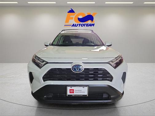 2022 Toyota RAV4 Hybrid XLE