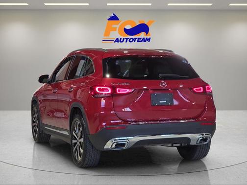 2022 Mercedes-Benz GLA 250 Base
