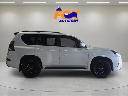 White Pearl 2023 Lexus GX 460 460