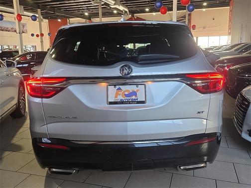 2021 Buick Enclave Essence
