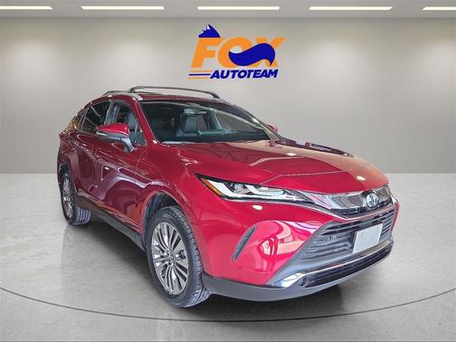 2022 Toyota Venza XLE