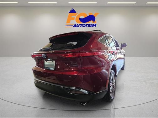 2022 Toyota Venza XLE