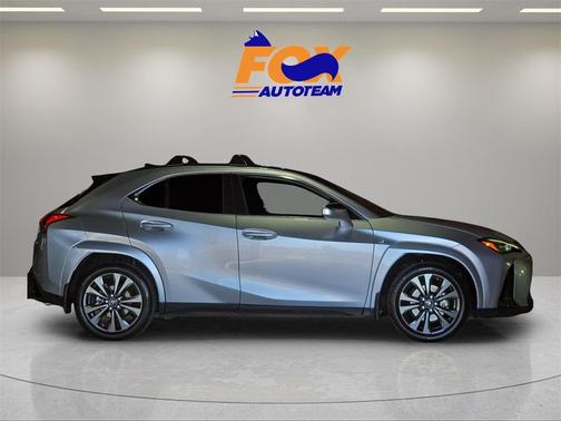 2023 Lexus UX 250h F SPORT Handling