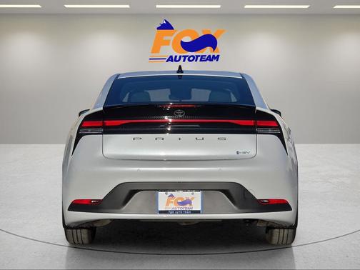 2026 Toyota Prius LE