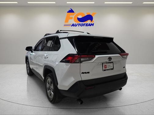 Ice 2024 Toyota RAV4 XLE