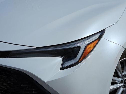 Midnight Black Metallic 2025 Toyota Corolla Hatchback SE