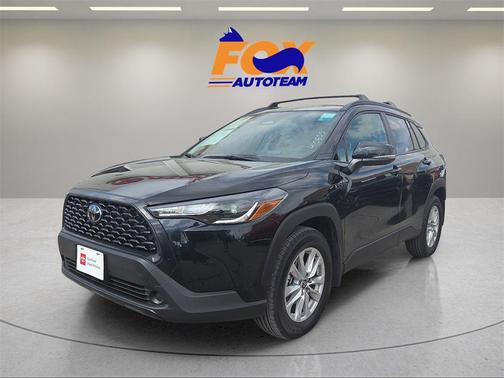 2025 Toyota Corolla Cross LE