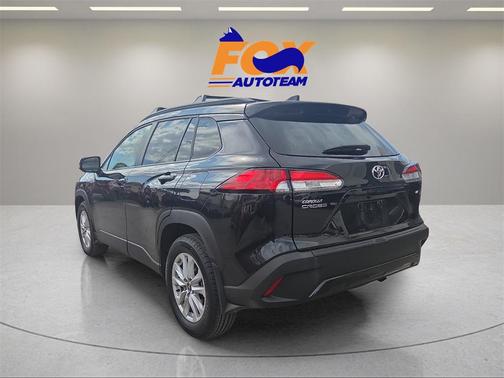 2025 Toyota Corolla Cross LE