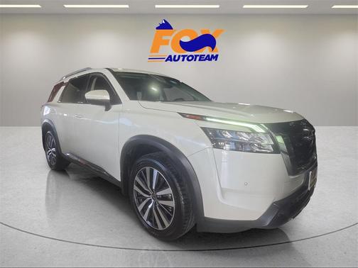 2022 Nissan Pathfinder Platinum