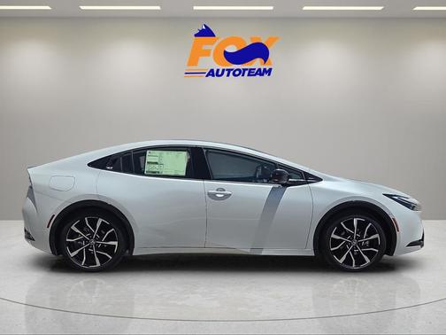 White 2026 Toyota Prius Plug-In Hybrid XSE PREMIUM