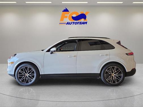 2024 Porsche Cayenne Base