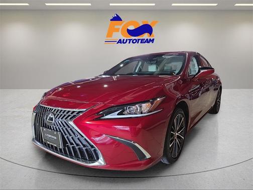 2025 Lexus ES 300h Base