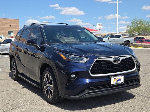 Blue 2023 Toyota Highlander XLE