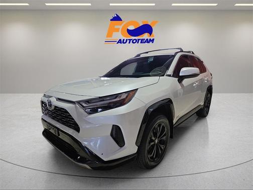2024 Toyota RAV4 Hybrid SE