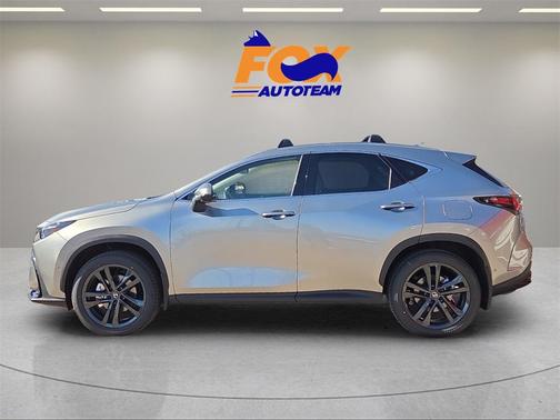 2026 Lexus NX 450h+ Luxury