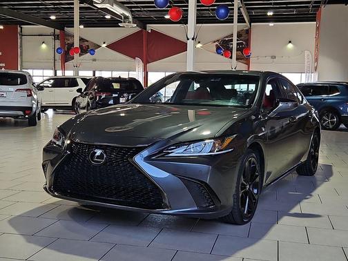 Gray 2024 Lexus ES 350 F SPORT Handling