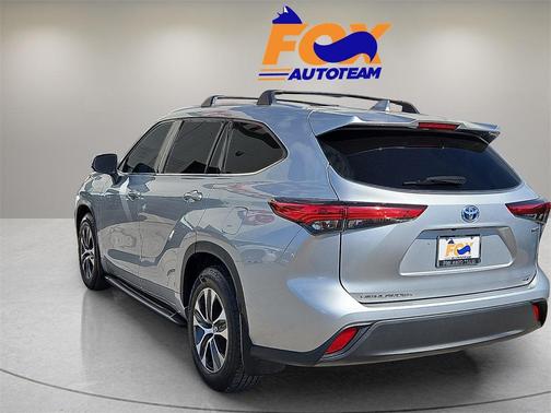 2020 Toyota Highlander Hybrid XLE