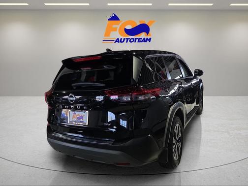 Black 2022 Nissan Rogue SV