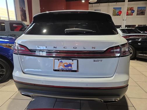 2020 Lincoln Nautilus Reserve