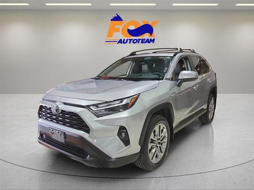 2023 Toyota RAV4 XLE Premium