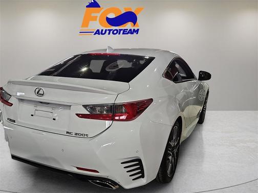 2017 Lexus RC 200t Base
